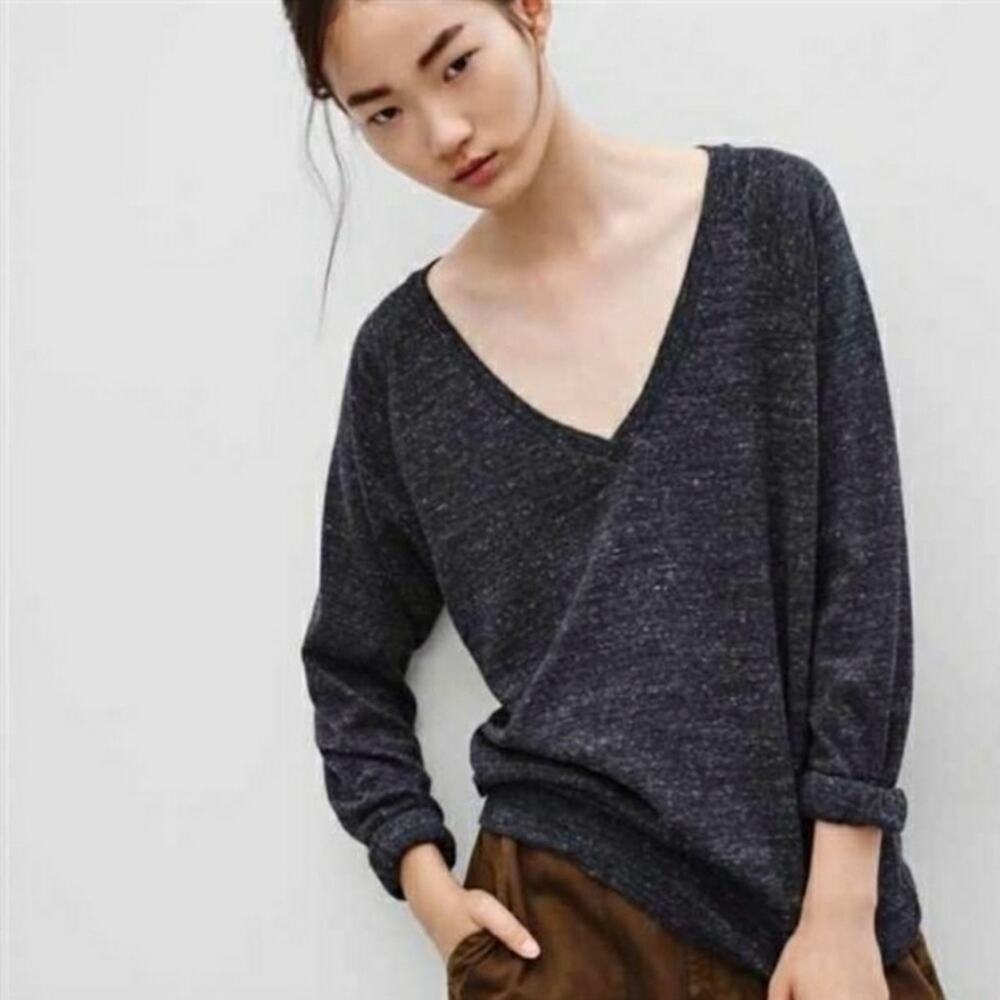 Aritzia TNA Pomona V Neck Top XS Relaxed Cotton Blend